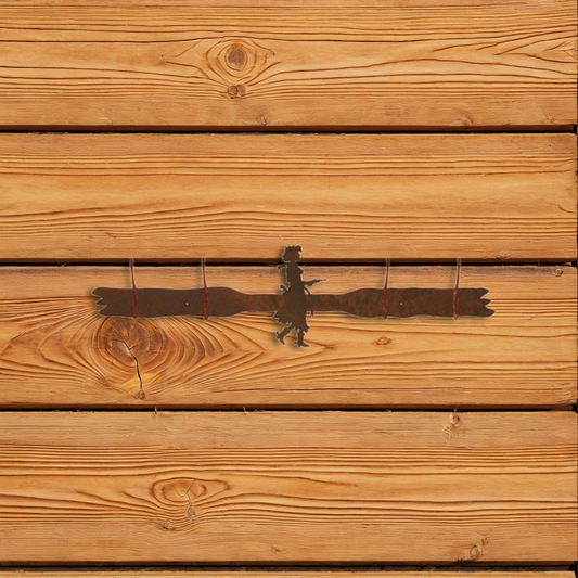 CH-5476 Pistol Cowgirl Four Hook